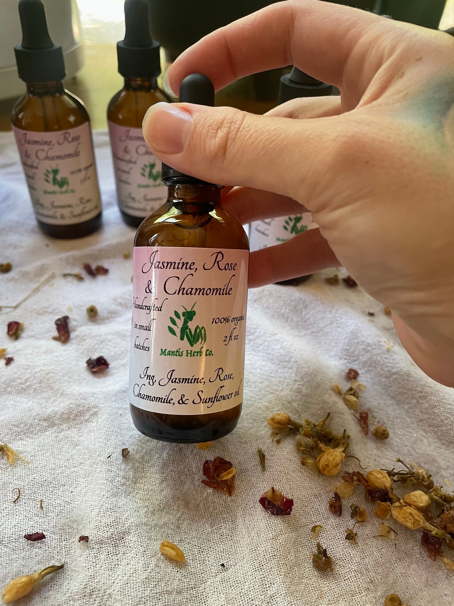 Jasmine, Rose & Chamomile oil